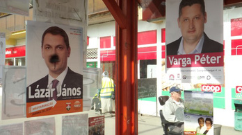 Lefújta Lázár János plakátjait, 110 ezer forintra büntették