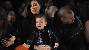 Kardashian lánya miatt kitiltanák a gyerekeket a divatbemutatókról