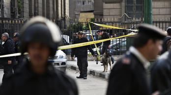 Robbantottak Kairó belvárosában