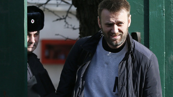 Navalnij kijött a börtönből, és ugyanott folytatja, ahol abbahagyta