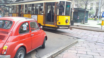 1928-as, mégsem ócska a milánói villamos