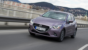 Teszt: Mazda 2 G115 Revolution Top – 2015.