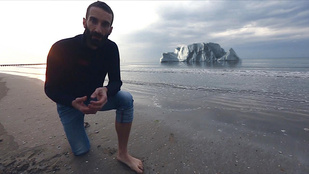 Egy olasz kalandor egy évig akar egy jéghegyen élni