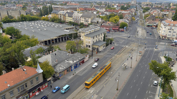 Nem lesz metró a Bosnyák téren