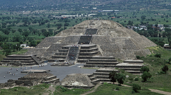 Higanyt találtak a titokzatos piramisban