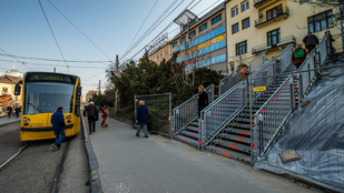 Már a metró sem áll meg a Széll Kálmán téren