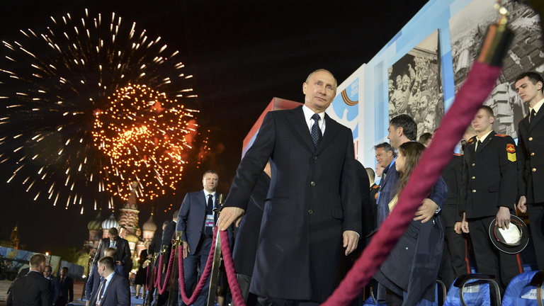 Putyin már a karantén kijáratánál áll