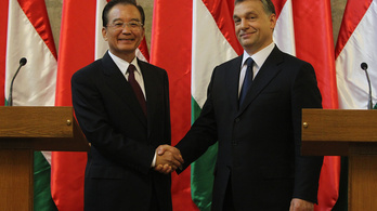 Kisiklott Orbán kínai pénzből megálmodott szupervonatos terve?