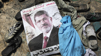 Halálra ítélték az egyiptomi elnököt