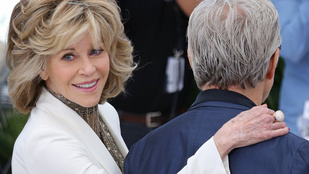 Jane Fonda megmarkolta Harvey Keitel fenekét