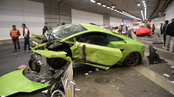 5 hónap börtönt kapott a Lamborghinit összetörő kínai