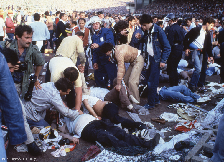 A Heysel-tragédia minden idők legsokkolóbb futballkatasztrófája lett, azért is, mert élőben közvetítették