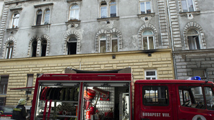 Kiégett egy lakás Budapest VII. kerületében