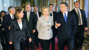 Orbán Viktor megfékezése is előkerült a Hillary Clinton-kampányban