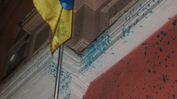 Megtámadták Ukrajna oroszországi főkonzulátusát