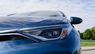 Bemutató: Toyota Auris – 2015.