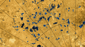 Víznyelőkre hasonlítanak a Titán tavai