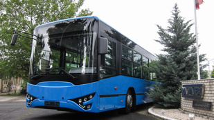 Bemutatták a BKV új Euro VI­-os magyar buszát
