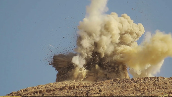 Így pusztít Palmürában az Iszlám Állam