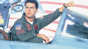 Tom Cruise helikopterpilótának tanul
