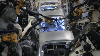 Robot ölt embert a VW-gyárban