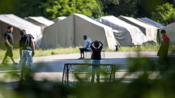 Bevándorlási hivatal: Felkészültek a menekülttáborok a télre