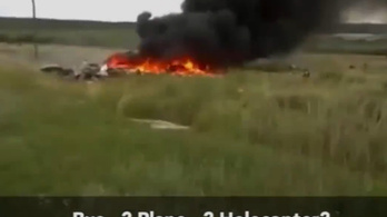Sírva videózták le a maláj gép lezuhanása utáni pillanatokat