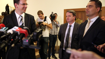 Ukrán jogvédők szerint az oroszok meghívták a Jobbikot Krímbe