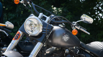 Teszt: Harley-Davidson Softail Slim – 2015.