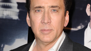 Soha nem találja ki: Ez most az igazi Nicolas Cage, vagy a viaszmása?