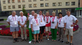 Vb-csúccsal nyert aranyat a 95 éves magyar úszó