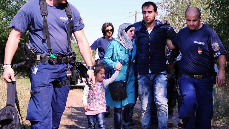 Szétszakíthatják a menekültek családjait