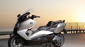 Kínai lesz a BMW következő robogója