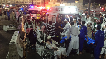 Leszakadt egy daru a mekkai nagymecsetnél, legalább 107-en meghaltak