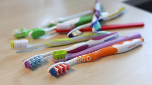 Teszt: Melyik a legjobb fogkefe?