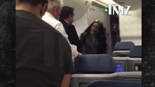 Azealia Banks repülőn ütött, ordított és buzizott
